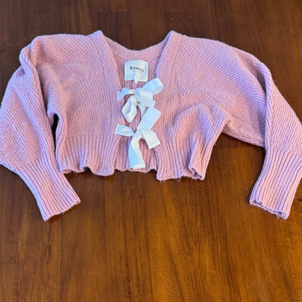 Pink Cropped Sweater with Bow Details
